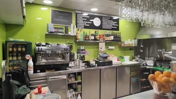 SE TRASPASA BAR EN EL MERCADO DE PERE GARAU – UNA OPORTUNIDAD ÚNICA EN EL CORAZÓN DE PALMA photo 0