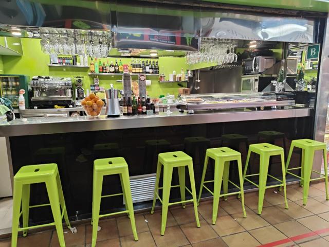 SE TRASPASA BAR EN EL MERCADO DE PERE GARAU – UNA OPORTUNIDAD ÚNICA EN EL CORAZÓN DE PALMA photo 0