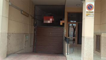 ¡Plaza de Parking en Venta junto a Calle Aragón – Excelente Ubicación! photo 0
