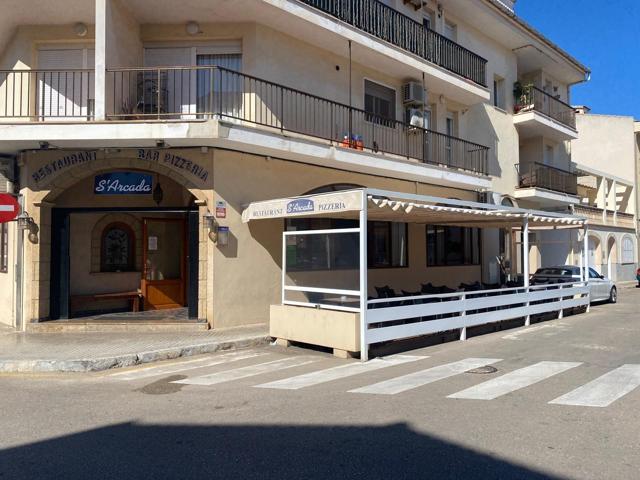 🍽️ ¡OPORTUNIDAD ÚNICA DE INVERSIÓN! RESTAURANTE AMPLIO, LUMINOSO Y TOTALMENTE EQUIPADO EN MURO 🌞 photo 0