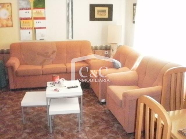 Casa adosada en venta en Llanos del Caudillo photo 0