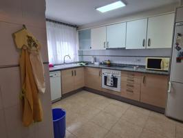Piso en venta en Nucli Urbà photo 0