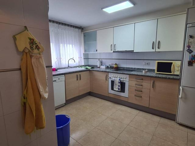 Piso en venta en Nucli Urbà photo 0