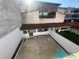 Casa en venta en Laredo photo 0