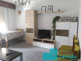Piso en alquiler en Laredo photo 0