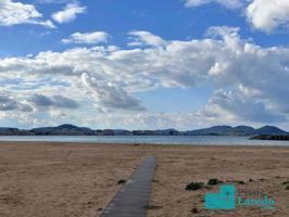 en EXCLUSIVA estupendo piso en primera línea de playa! photo 0