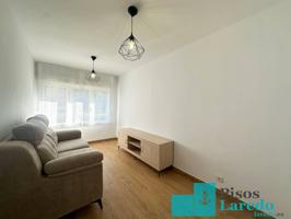 Piso en alquiler en Zona Playa photo 0