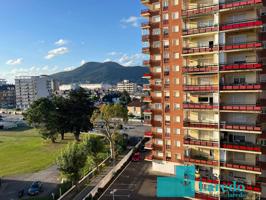Piso en alquiler en Laredo photo 0