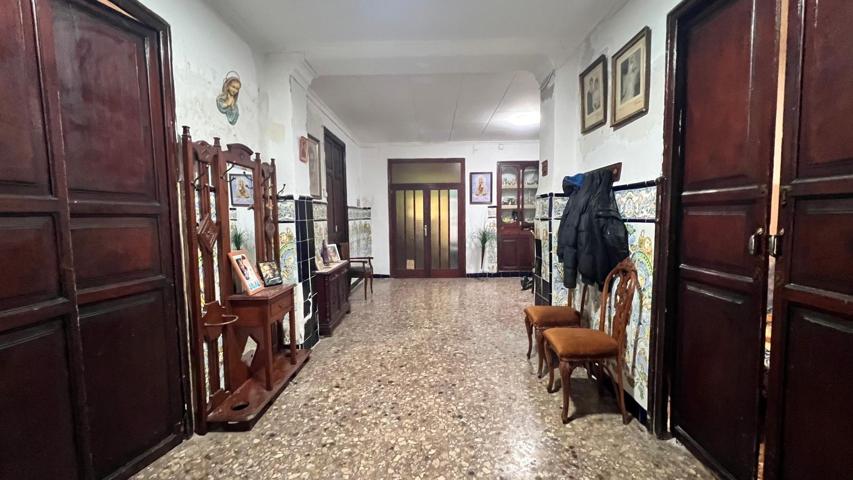 CASA DE PUEBLO, EN CASCO ANTIGUO DE TORRENTE photo 0