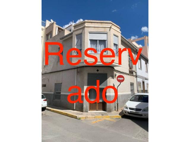 Casa en venta en Elda photo 0