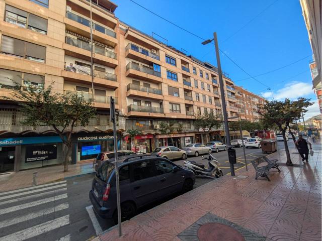 Venta de piso en Elda photo 0