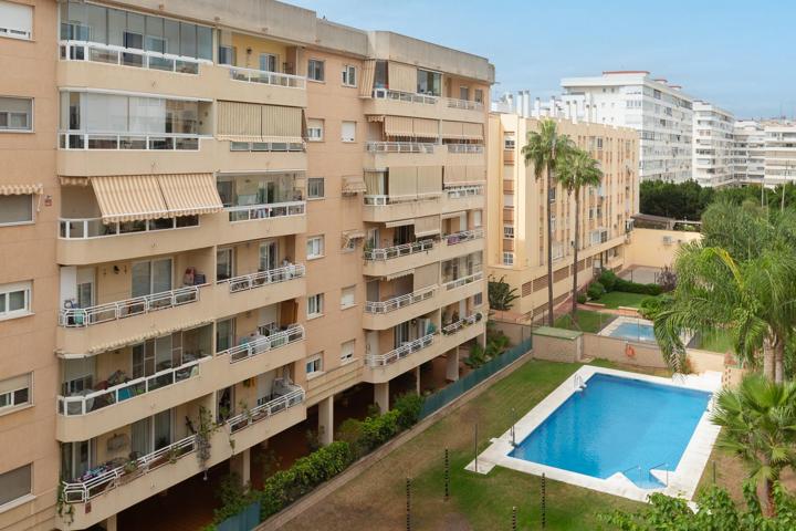 Piso En venta en Paseo Marítimo Oeste-Pacífico, Málaga photo 0