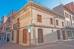 Casa señorial en el centro de Mataró en venta photo 0