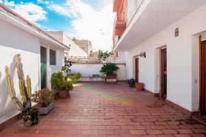 Gran casa en inmejorable ubicación del Eixample de Mataró photo 0
