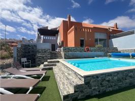Increible Chalet pareado con Maravillosas Vistas photo 0