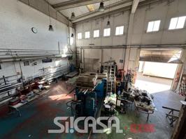Nave Industrial en venta en Getafe de 1031 m2 photo 0