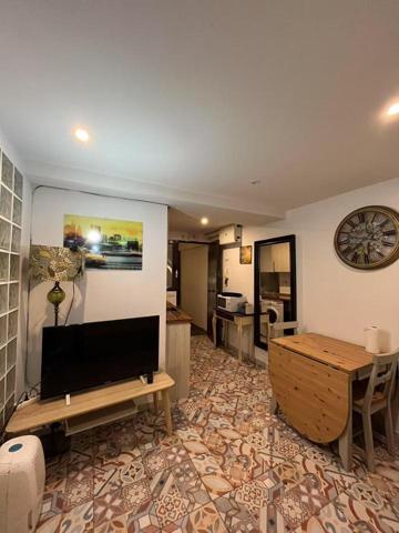 Piso en venta en Madrid de 31 m2 photo 0
