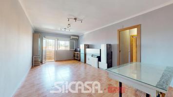 Piso en venta en Torrejón de la Calzada de 86 m2 photo 0