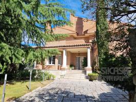 CHALET INDEPENDIENTE TORRELODONES photo 0