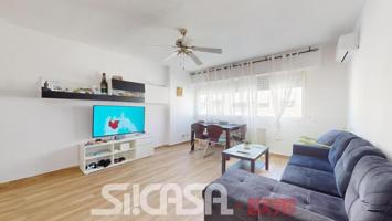 Piso en venta en Parla de 124 m2 photo 0