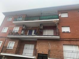 SE VENDE PISO EN SAN PABLO DE LOS MONTES photo 0