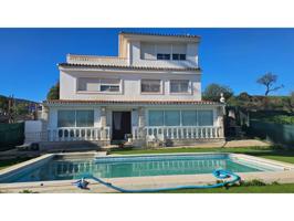 Chalet en venta en Alhaurín de la Torre photo 0