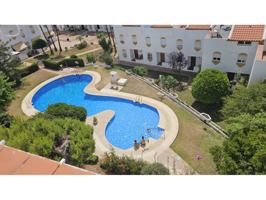 ¡Estupenda oportunidad de venta! Chalet adosado en Benalmádena photo 0