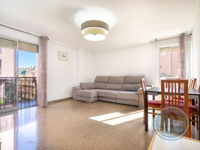 Piso En venta en San Crispín, Elche - Elx photo 0