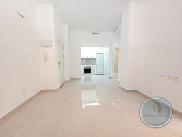 Piso En venta en Torrevieja photo 0