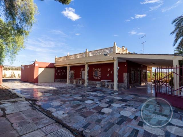Piso En venta en Crevillent photo 0