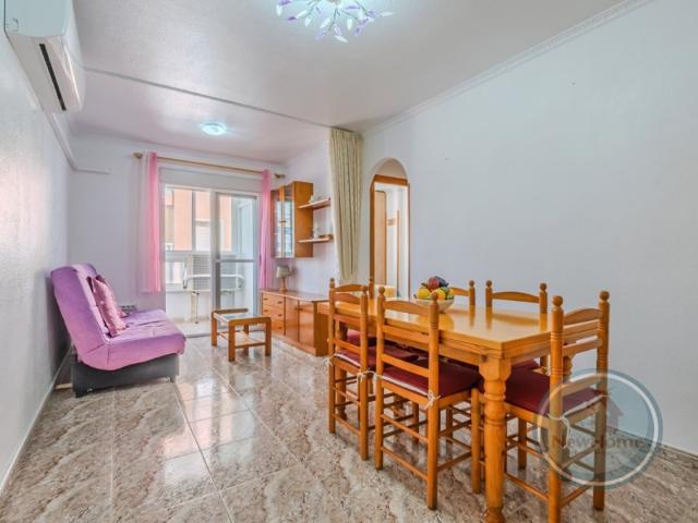 Piso En venta en Torrevieja photo 0