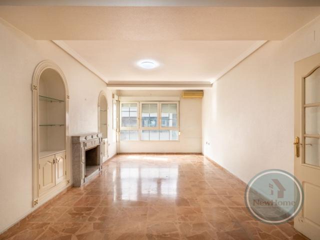Piso En venta en Torrevieja photo 0