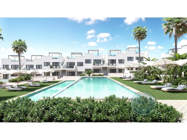 Piso En venta en Torrevieja photo 0