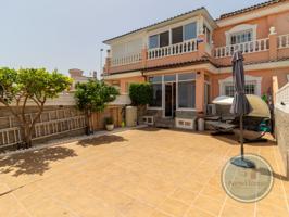 Piso En venta en Santa Pola photo 0