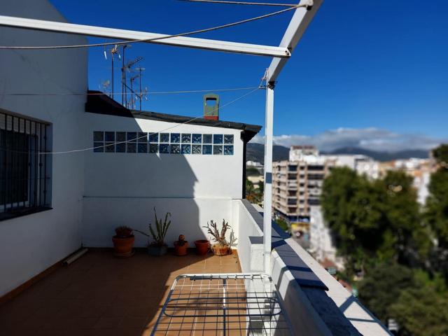 Increíble ático en pleno centro de Algeciras con plaza de garaje photo 0