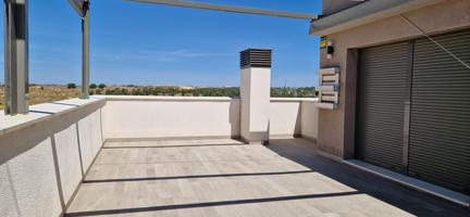 ¡¡ PRECIOSO Y LUMINOSO ÁTICO CON GRAN TERRAZA DE ALQUILER SIN AMUEBLAR EN MAIRENA DEL ALJARAFE !! photo 0