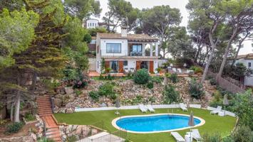 Casa renovada en llafranc con vistas al mar . photo 0