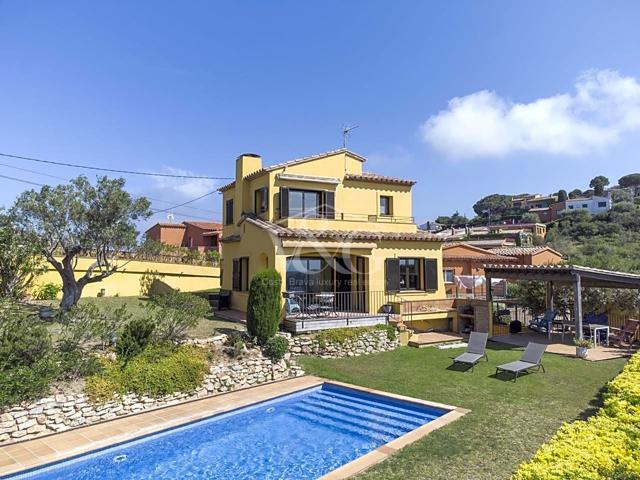 Casa en Begur con jardin y piscina privada , vista al mar photo 0