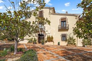 Unica y Exclusiva Masia en Santa Cristina d´Aro (Baix Empordà) photo 0