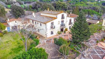 Unica y Exclusiva Masia en Santa Cristina d´Aro (Baix Empordà) photo 0