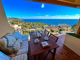 Exclusivo apartamento conespectaculares vistas al mar en Calella de Palafrugell photo 0