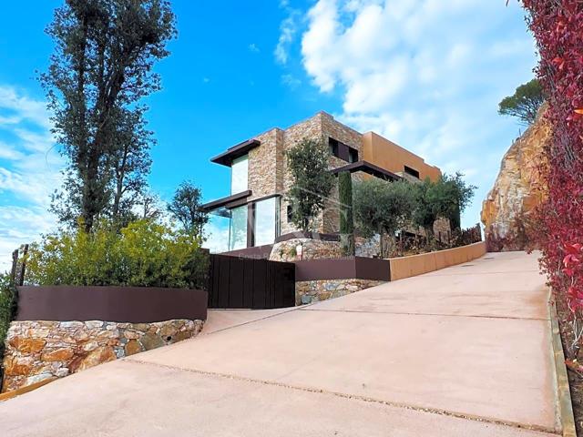 Casa de alto standing con vistas espectaculares al mar en Begur photo 0