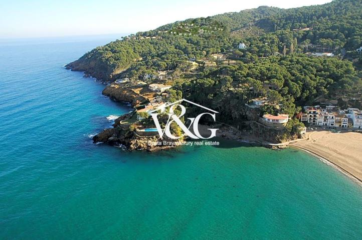 Casa en urbanización privada en Begur, vistas espectaculares al mar photo 0