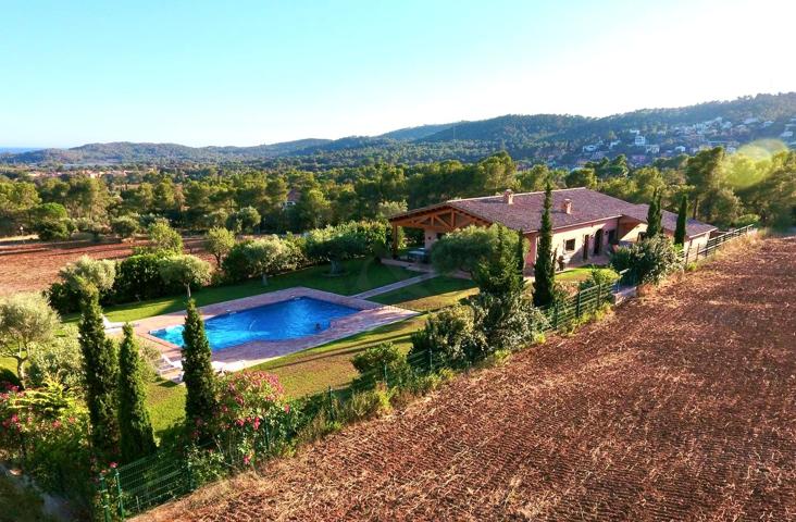 Exclusiva casa en Vall llobrega ( Baix Empordà) photo 0