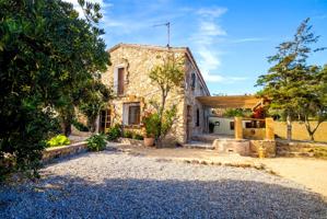 Masia en Sant Antoni de Calonge totalmente renovada. photo 0
