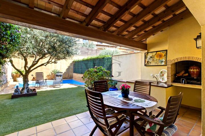 Casa céntrica impecable con jardín y piscina en Palafrugell photo 0