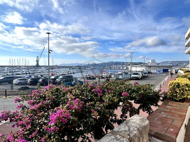 Casa de pescadores en el centro de Palamos, Costa Brava. photo 0