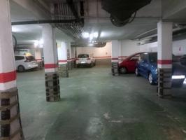 Alquiler de plazas de parking en Santa Coloma de Gramenet photo 0