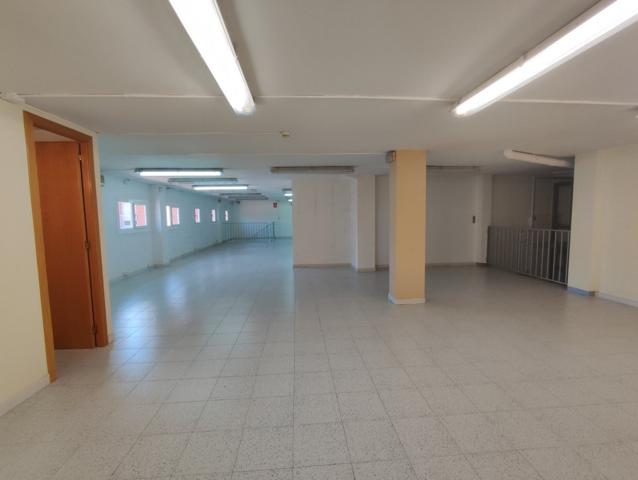 LOCAL COMERCIAL EN VENTA photo 0