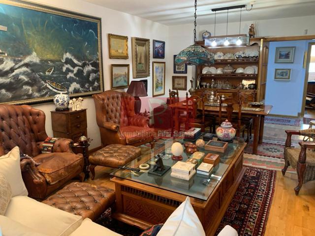Piso de 140m, 4 dormitorios con armarios empotrados. Habitacion ppal con baño, dos terrazas en salon de 6m y cocina amueblada y equiipada c photo 0